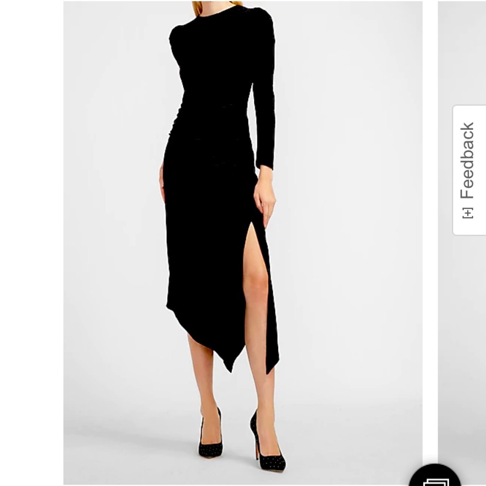 Gorgeous vampy velvet dress